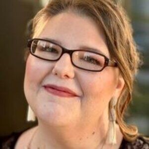 Meet your Posher, Kelli